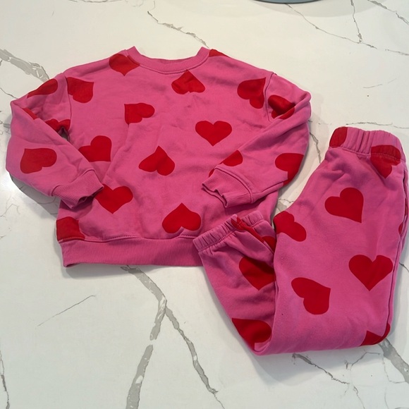 Cat & Jack Other - Girls heart jogger set